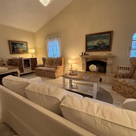 Athinas House Evropouloi