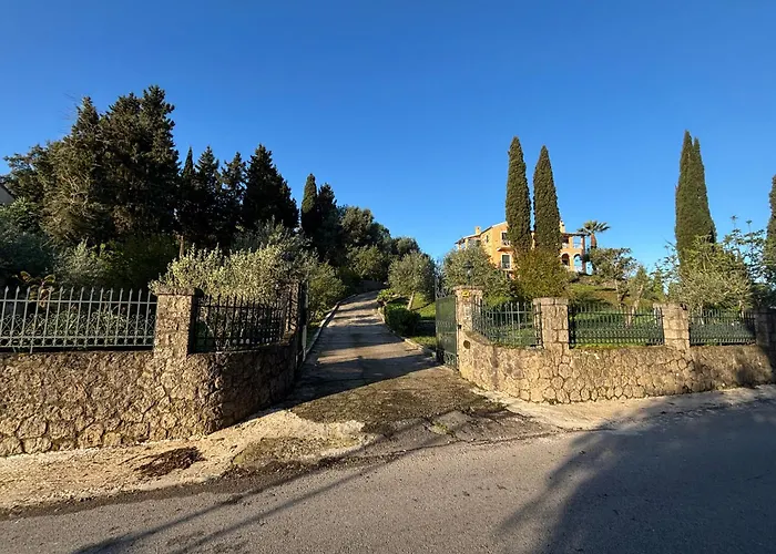 Athinas House * Evropouloi