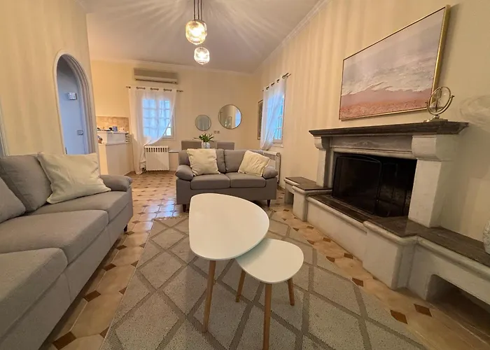 Σπίτι διακοπών Athinas House