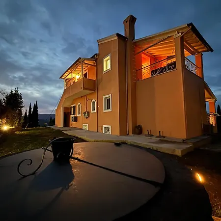 Athinas House بيت للعطل