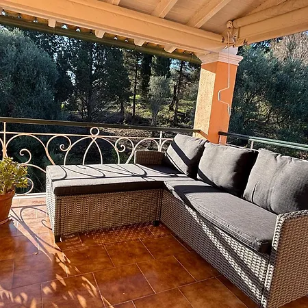 بيت للعطل Athinas House