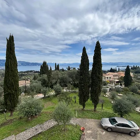 Athinas House Semesterbostad