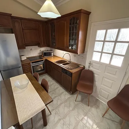 Athinas House Semesterbostad Evropouloi