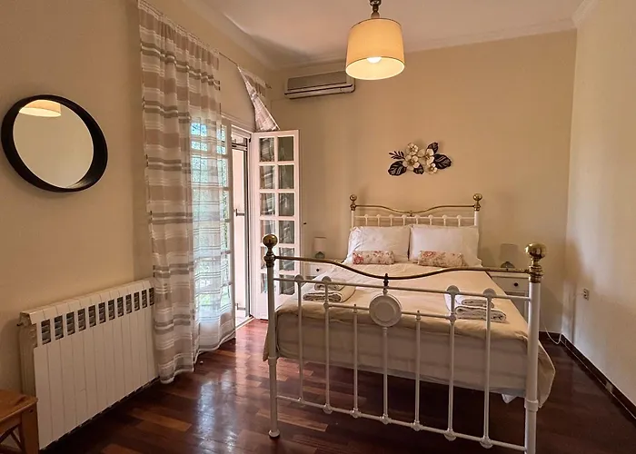 Nyaraló Athinas House